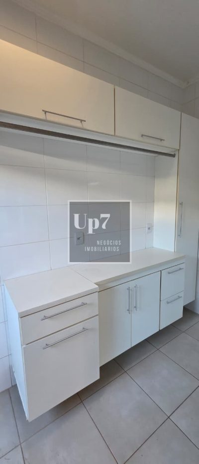 CASA COM 03 SUÍTES E ÁREA DE LAZER AMPLA À VENDA NO CONDOMÍNIO QUINTA RANIERI GREEN, EM BAURU/SP.