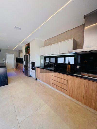 CASA MOBILIADA PARA ALUGAR NO RESIDENCIAL LAGO SUL, EM BAURU-SP.