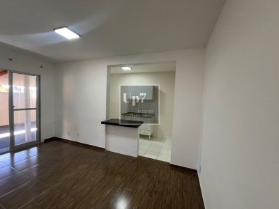 Apartamento Térreo  à venda no Residencial Corcovado com Quintal