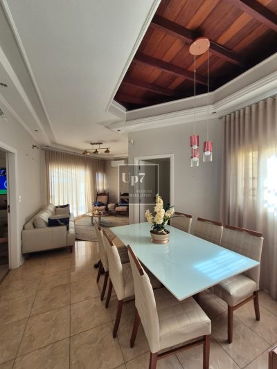 CASA À VENDA - RESIDENCIAL OU COMERCIALREGIÃO DA GETÚLIO VARGAS - BAURU-SP