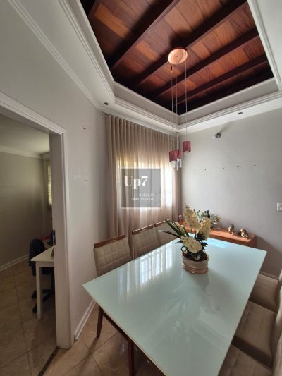 CASA À VENDA - RESIDENCIAL OU COMERCIALREGIÃO DA GETÚLIO VARGAS - BAURU-SP