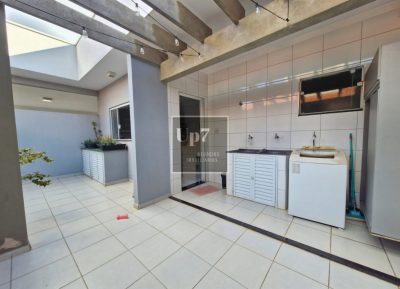 CASA TÉRREA À VENDA NO CONDOMÍNIO QUINTA RANIERI BLUE, EM BAURU.