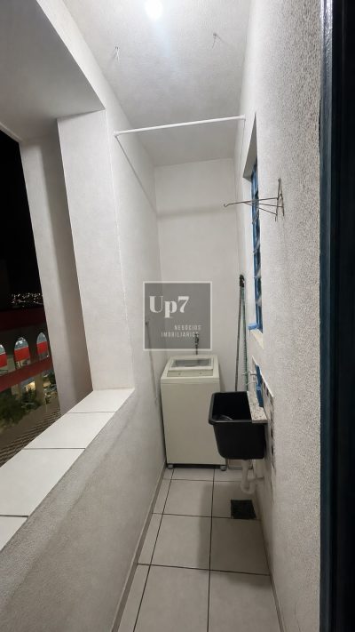 APARTAMENTO COM 02 QUARTOS À VENDA NO CENTRO, EM BAURU/SP.