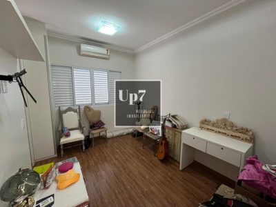 CASA COM 04 SUÍTES PARA ALUGAR NO RESIDENCIAL PRIMAVERA, EM PIRATININGA