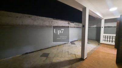 LOCAÇÃO - EXCELENTE CASA COM 04 DORMITÓRIOS, SENDO 01 SUÍTE NO NOVO JD. PAGANI EM BAURU-SP