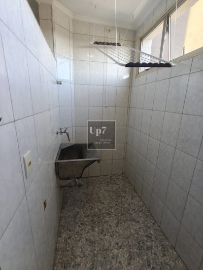 Apartamento para alugar no Residencial Guarapari em Bauru SP.