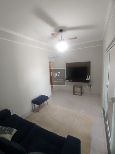 CASA REFORMADA COM 03 QUARTOS À VENDA NO JARDIM JUSSARA, EM BAURU/SP.