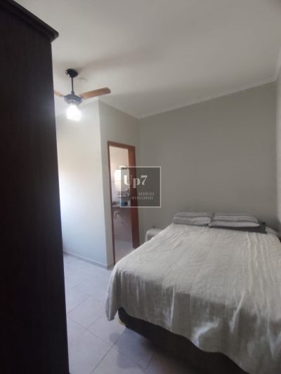 CASA REFORMADA COM 03 QUARTOS À VENDA NO JARDIM JUSSARA, EM BAURU/SP.