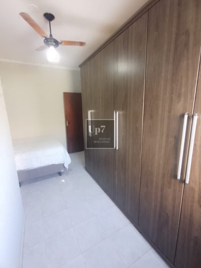 CASA REFORMADA COM 03 QUARTOS À VENDA NO JARDIM JUSSARA, EM BAURU/SP.