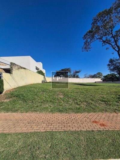TERRENO A VENDA CONDOMINIO VILLA DUMONT