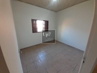Casa no centro de Bauru com 02 quartos para LOCAÇÃO