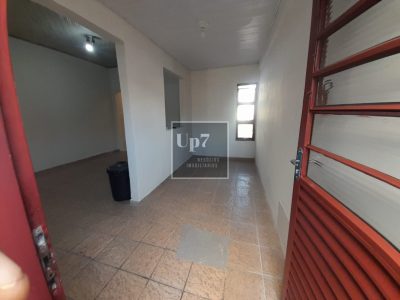 Casa no centro de Bauru com 02 quartos para LOCAÇÃO