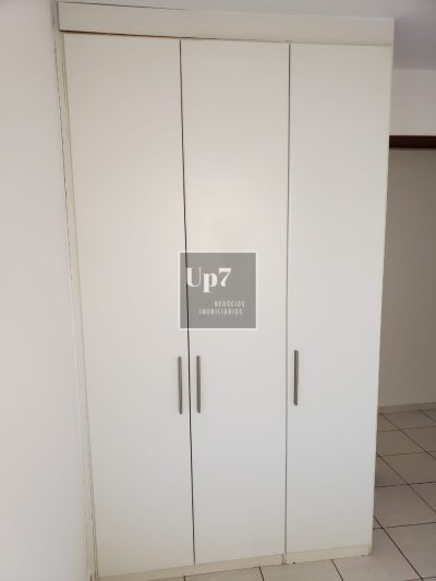 APARTAMENTO COM 02 QUARTOS PARA ALUGAR PRÓXIMO AO BAURU SHOPPING.