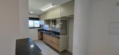APARTAMENTO À VENDA NO RESIDENCIAL PLAZA DE MADRID