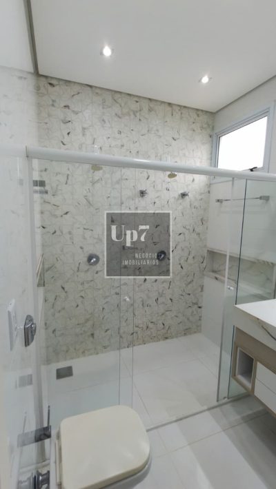 CASA AMPLA COM 04 SUÍTES PARA ALUGAR NO CONDOMÍNIO VILLA LOBOS, EM BAURU-SP.