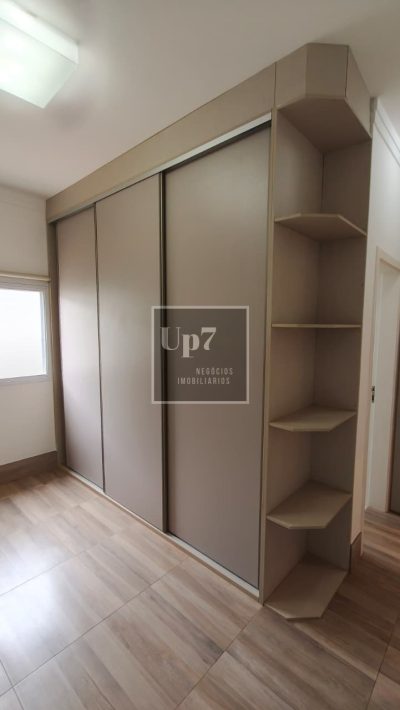 CASA AMPLA COM 04 SUÍTES PARA ALUGAR NO CONDOMÍNIO VILLA LOBOS, EM BAURU-SP.