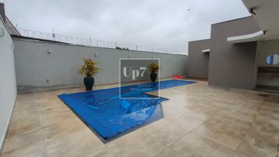 CASA AMPLA COM 04 SUÍTES PARA ALUGAR NO CONDOMÍNIO VILLA LOBOS, EM BAURU-SP.
