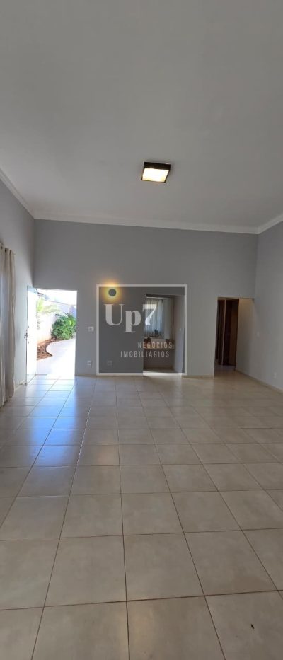 CASA COM 03 SUÍTES PARA ALUGAR EM CONDOMÍNIO FECHADO - QUINTA RANIERI GREEN, BAURU.
