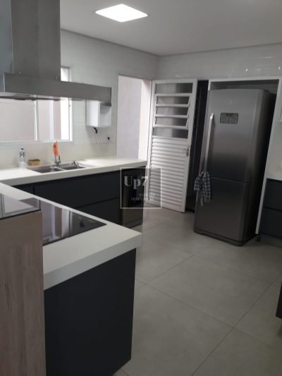 EXCELENTE CASA COM 03 DORMITÓRIOS NA VILA UNIVERSITÁRIA - BAURU/SP