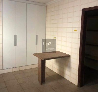 CASA AMPLA COM PISCINA E CHURRASQUEIRA PARA ALUGAR NO PARQUE JARDIM EUROPA, EM BAURU/SP.
