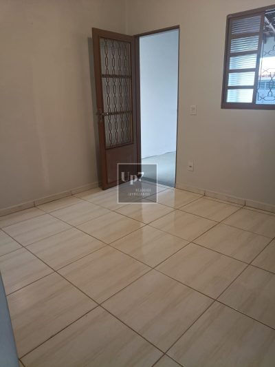 CASA 3 DORMITORIOS PARA VENDA - PARQUE JARAGUÁ, BAURU/SP